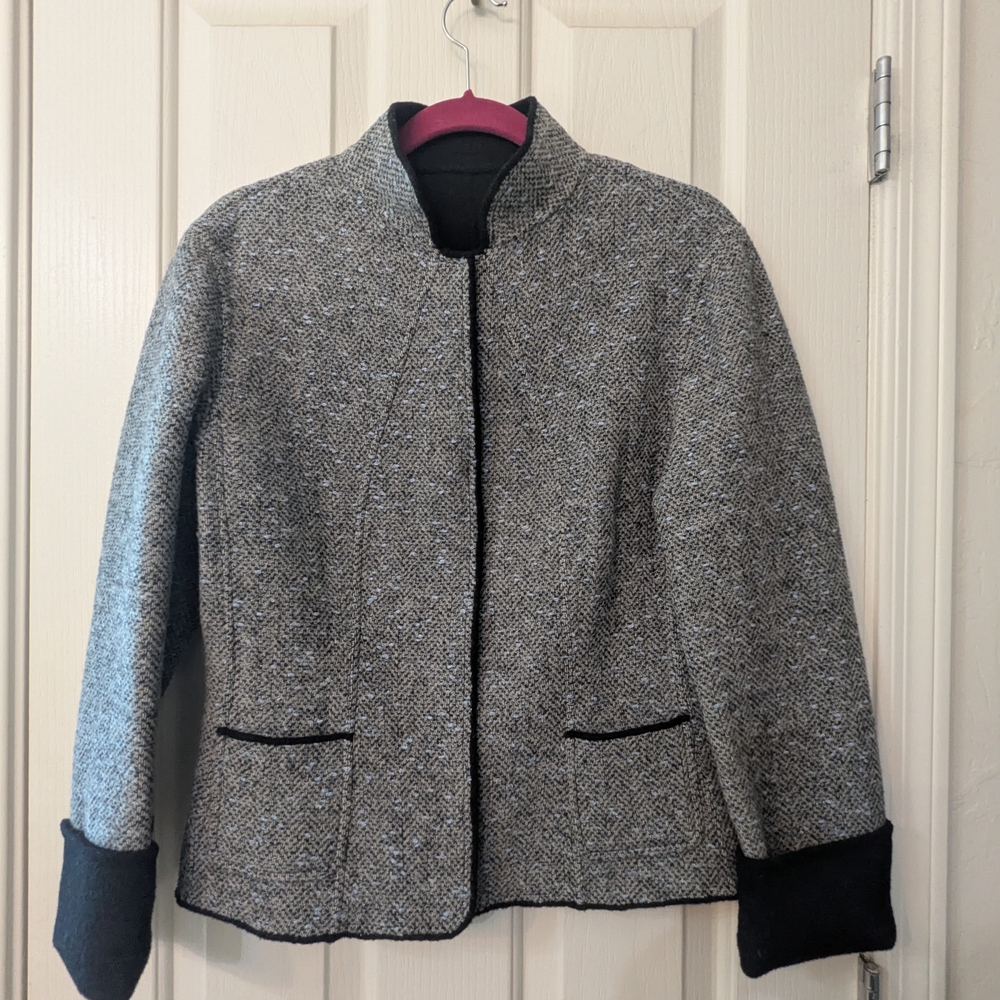 Tahari Women's Black, Blue and White Reversible Blazer